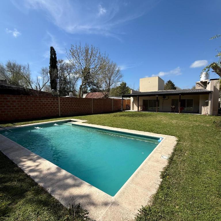 Alquiler en Uribelarrea - Casa de 3 dormitorios - 28