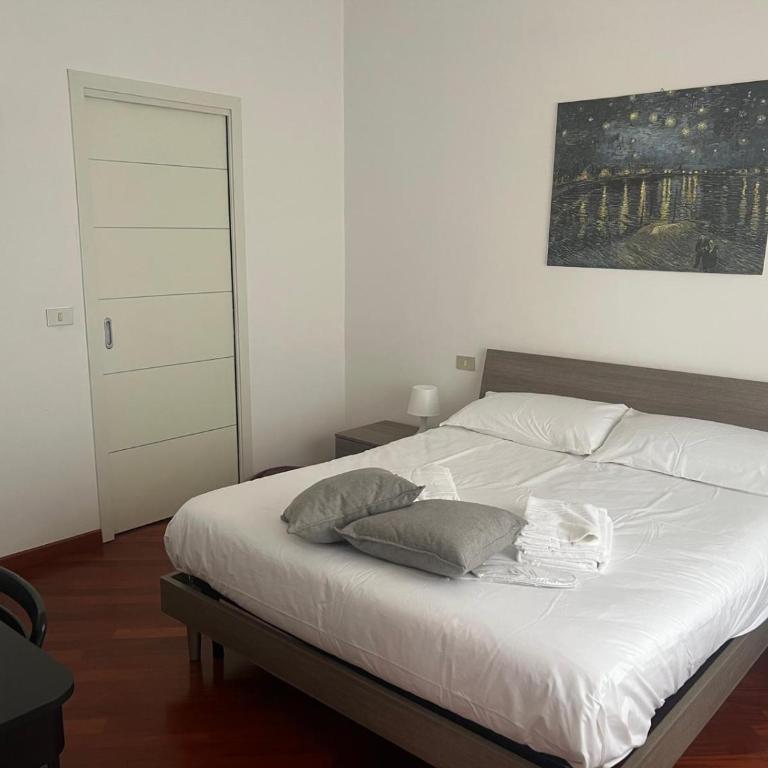 Italia61 Metro House - One-Bedroom Apartment - 7