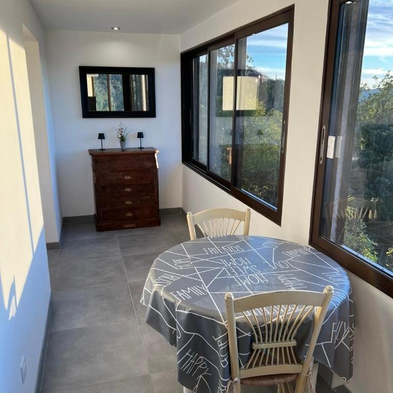 Appartement avec jardin et cuisine d'été - Apartamento de 1 dormitorio - 15