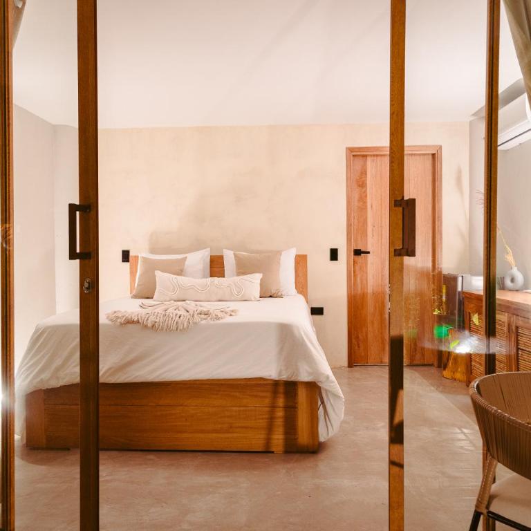 VelaNova Paradise - HotelRetreat - Habitación Doble con vistas a la piscina - 5