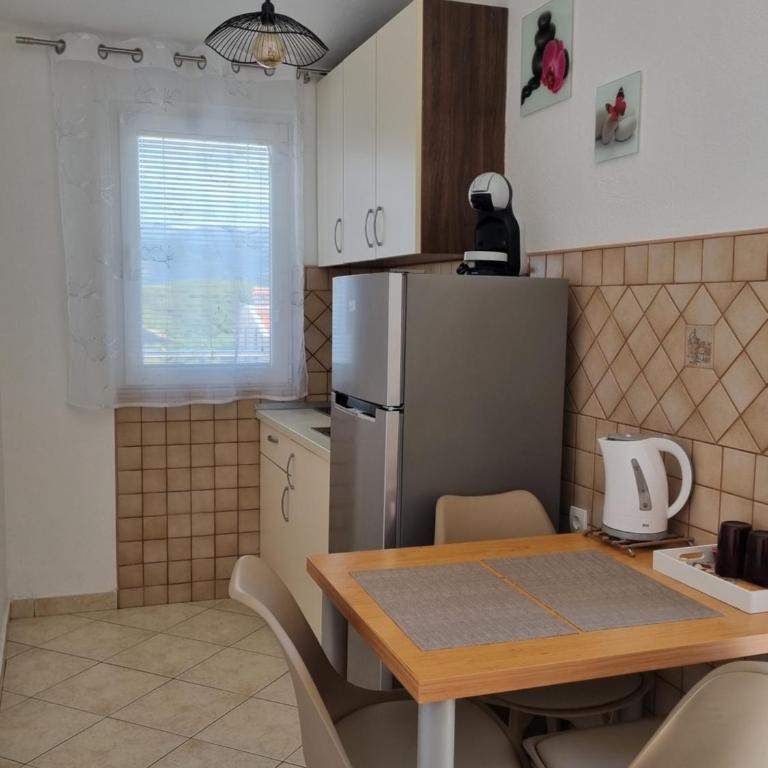 Apartments Ljubica Tivat - One-Bedroom Apartment - 7