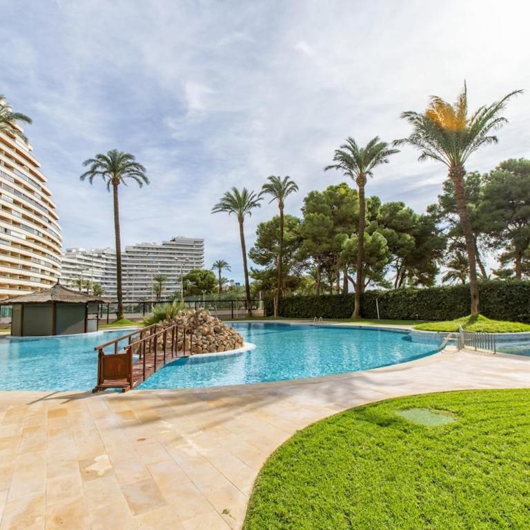 Florazar 2 Pool & Private Balcony - One-Bedroom Apartment - 15