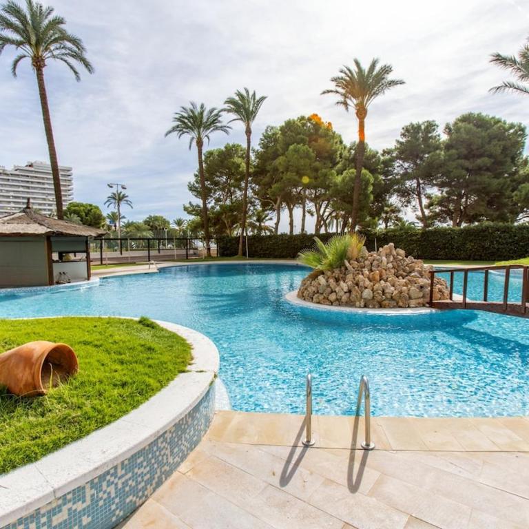Florazar 2 Pool & Private Balcony - One-Bedroom Apartment - 18