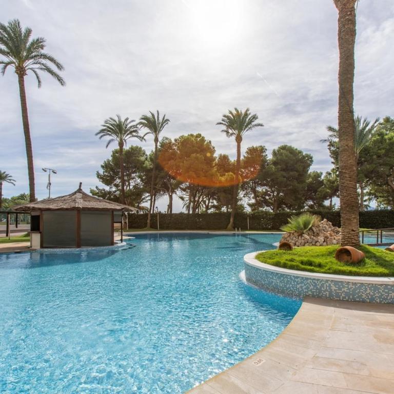 Florazar 2 Pool & Private Balcony - One-Bedroom Apartment - 34