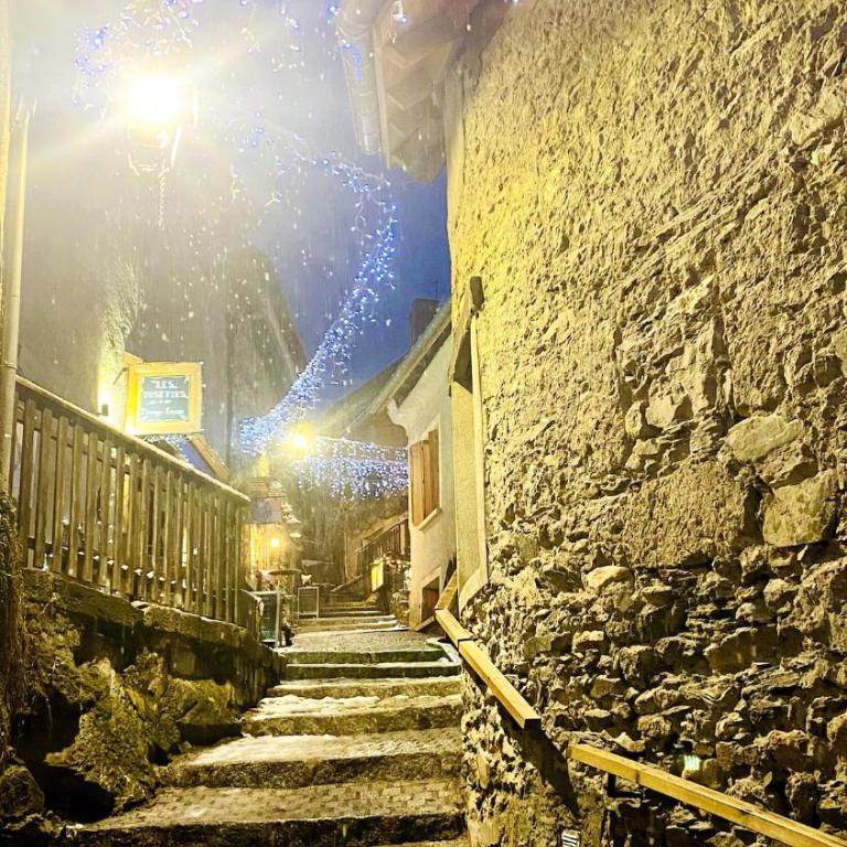 Maison de montagne, charme alpin & cheminée - Maison 2 Chambres - 15