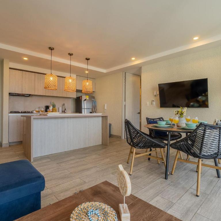 DQ1102 Precioso Apto Jacuzzi-priv 10min-Centro - Apartamento de 2 dormitorios con balcón - 20