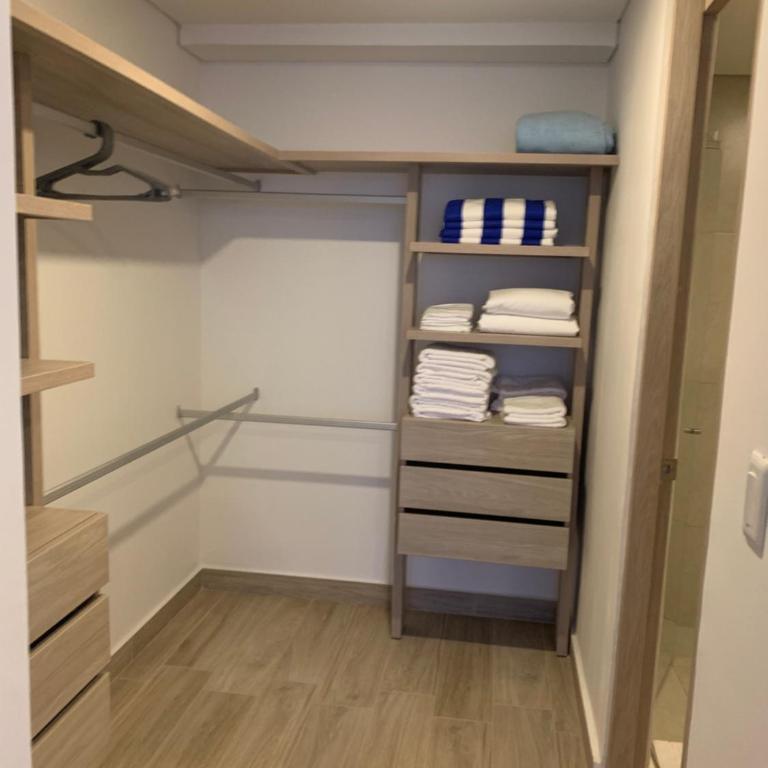 Oceani Towers 1006 - One-Bedroom Apartment - 7