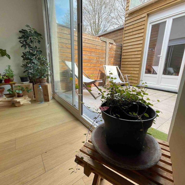 Charming 2 bedroom house beautiful garden and patio - Casa con 2 Camere da Letto - 12