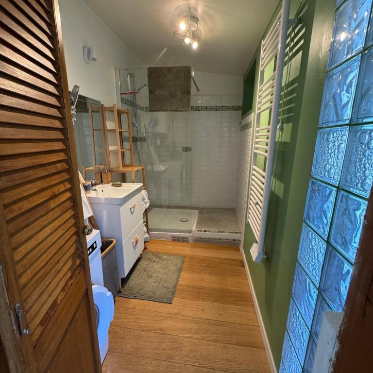 Charming 2 bedroom house beautiful garden and patio - Casa con 2 Camere da Letto - 16