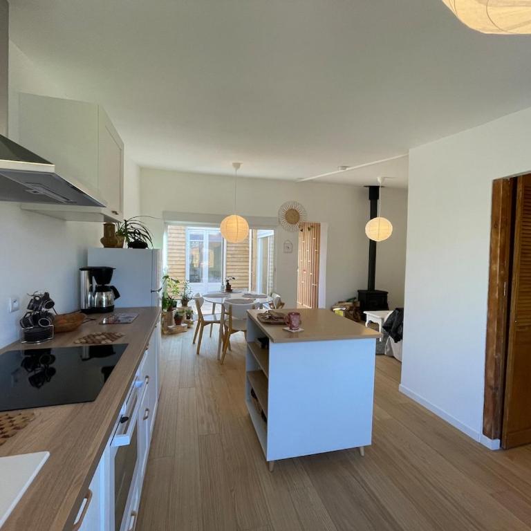 Charming 2 bedroom house beautiful garden and patio - Casa con 2 Camere da Letto - 34