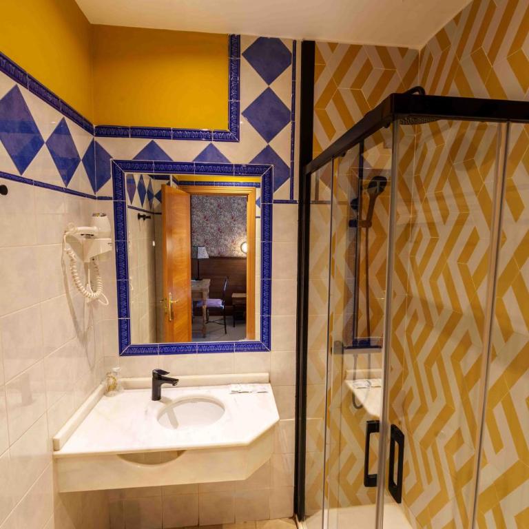 Hotel Sol - Habitación Doble (1-2 adultos) - 11