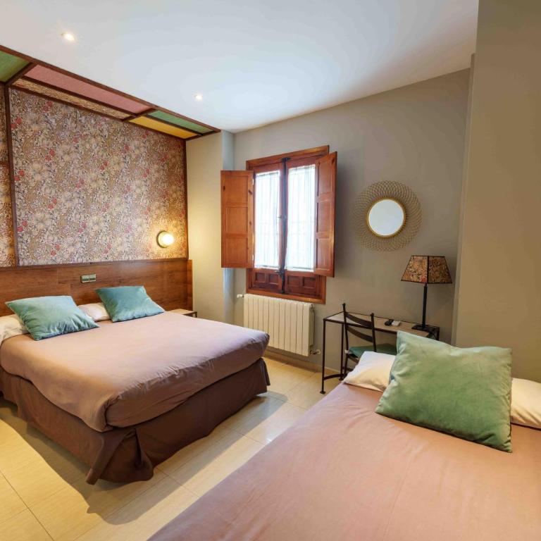 Hotel Sol - Habitación Triple Confort - 6