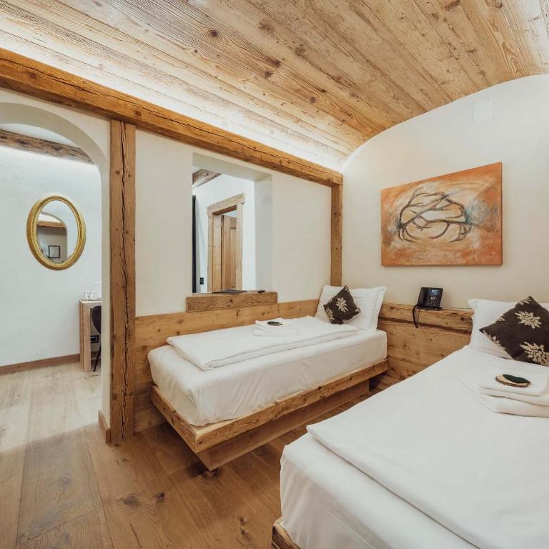 Hotel Ciasa Lorenzi - Camera Doppia con Letti Singoli - 1