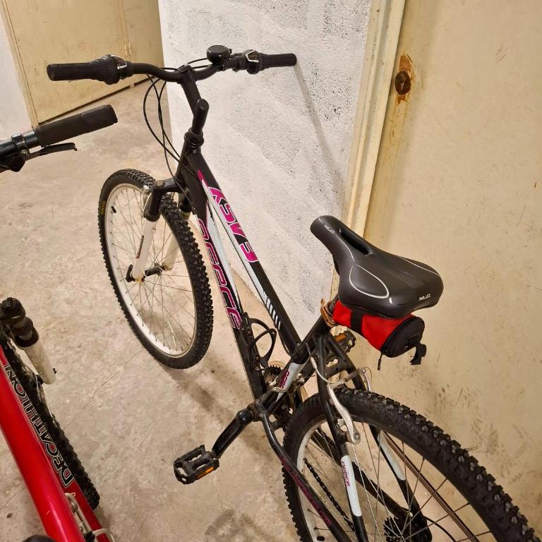 La frégate Port Camargue - proche plage, parking, WIFI, vélos - Appartement 1 Chambre - Vue sur Jardin - 26