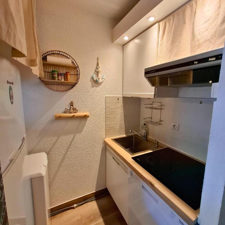 La frégate Port Camargue - proche plage, parking, WIFI, vélos - Appartement 1 Chambre - Vue sur Jardin - 18