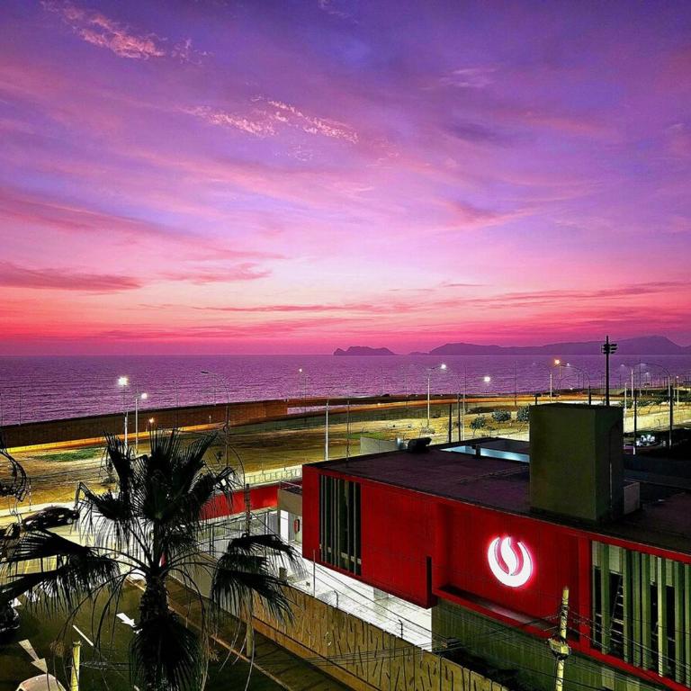 Beautiful apartment in front of the sea, sauna, gym and pool - One-Bedroom Apartment - 15
