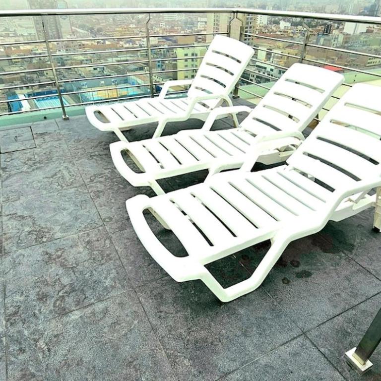 Beautiful apartment in front of the sea, sauna, gym and pool - One-Bedroom Apartment - 18
