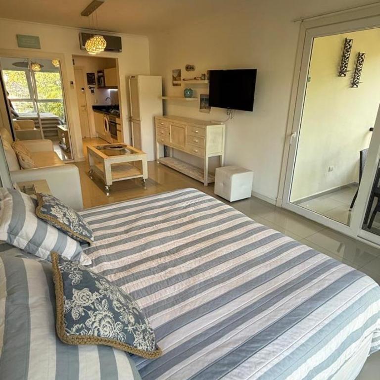 Green Park Solanas hermoso apartamento vista al lago - Estudio Deluxe - 9