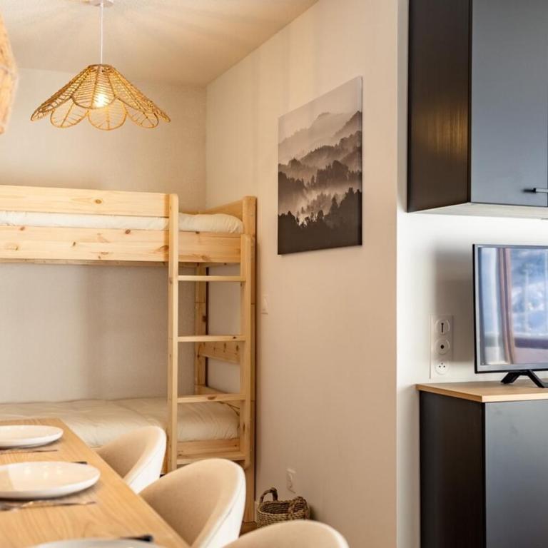 Cembros #19 - 4 guests - Ski in - Ski out - Apartment - 10