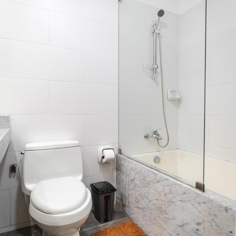 Oceanfront Apartment - Across from Larcomar Miraflores - Three-Bedroom Apartment with Sea View - 44