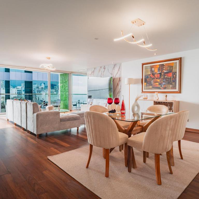Oceanfront Apartment - Across from Larcomar Miraflores - Three-Bedroom Apartment with Sea View - 15