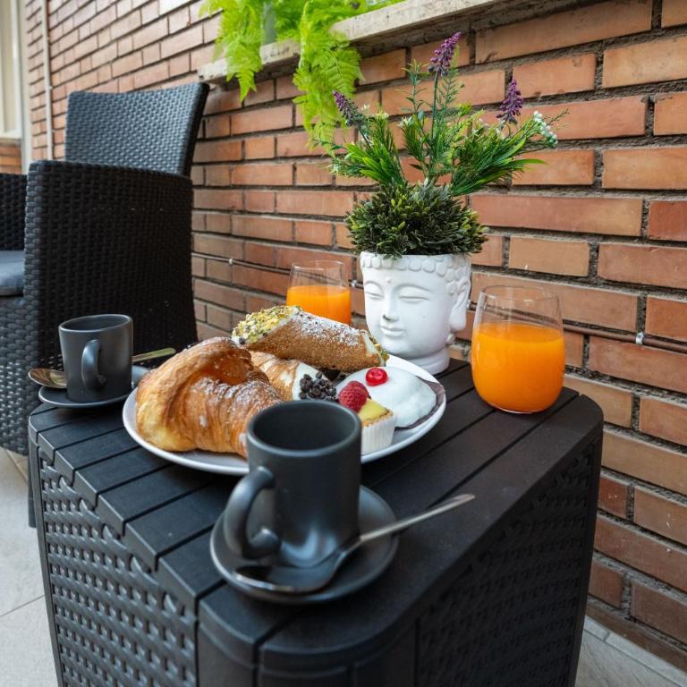 Tiburtina Flat - 600m to Metro B, Terrace, A-C - Appartamento con 1 Camera da Letto e Balcone - 17