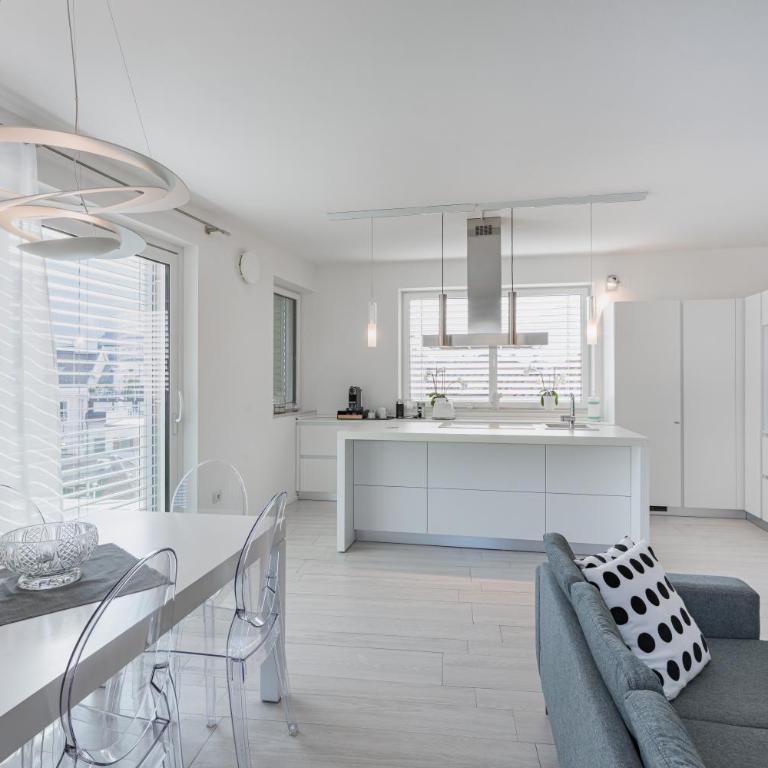 SWEETHOME TALVERA - con Garage - Apartment mit 3 Schlafzimmern - 7
