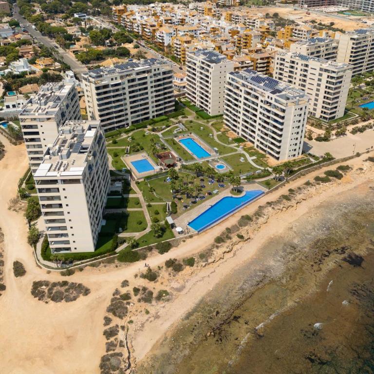 Coral Posidonia - Two-Bedroom Apartment - 11