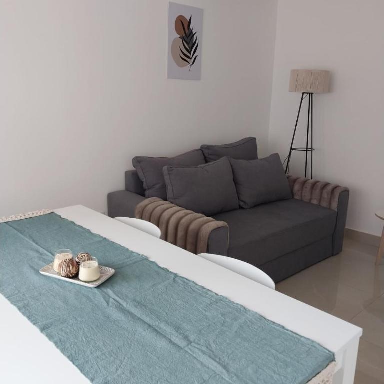 Depto reciclado 2 amb Super Luminoso!! La Perla - Apartamento de 2 dormitorios - 31