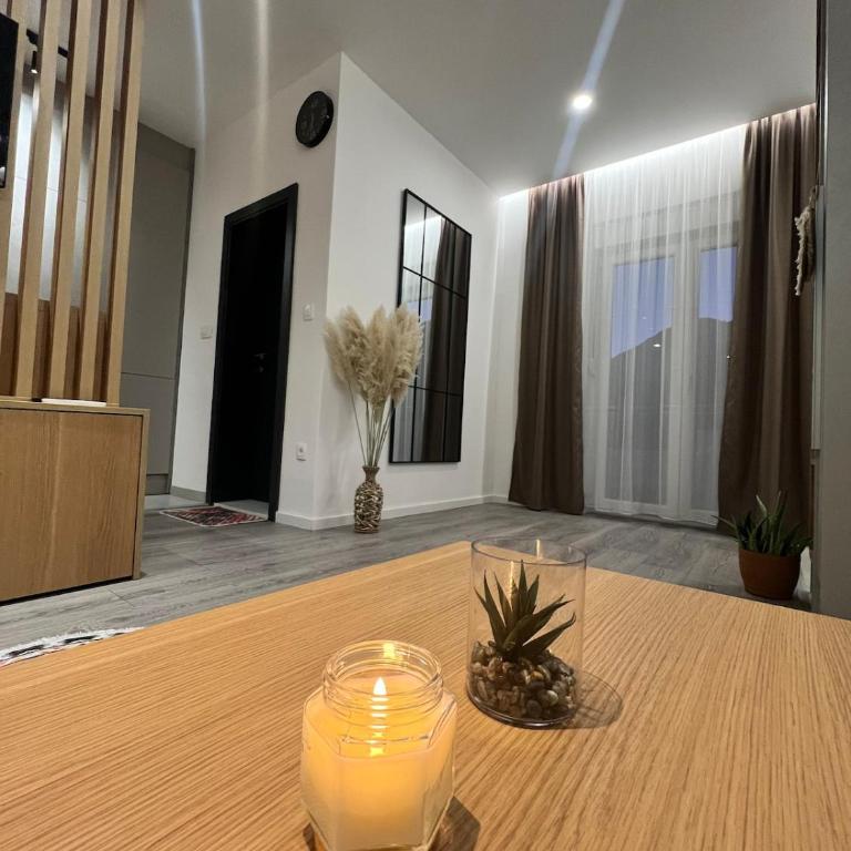 Millie Apartment - Cozy Stay with Parking - Two-Bedroom Apartment - 6