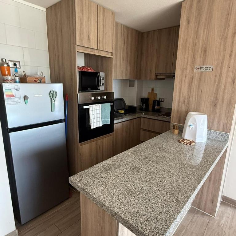 Acogedor Departamento en pleno centro de Antofagasta, hasta 4 personas, 1D 1B 1 sofá cama - One-Bedroom Apartment with Balcony and City View - 23