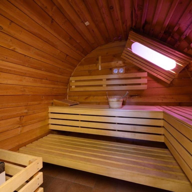Hungarhub Hütte - Ferienhaus - 13