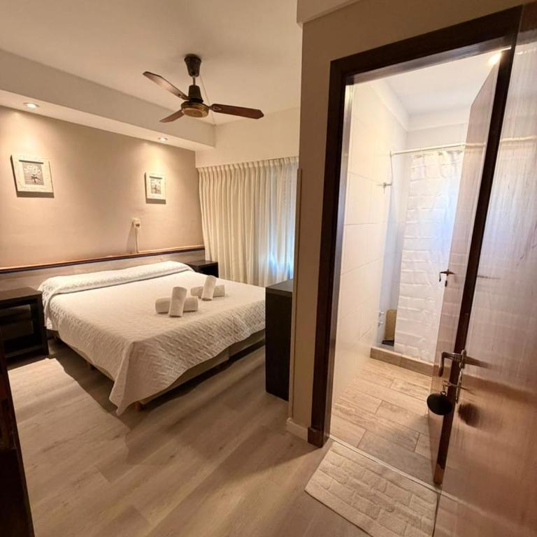 Hotel Don Carlos - Double Room - 3