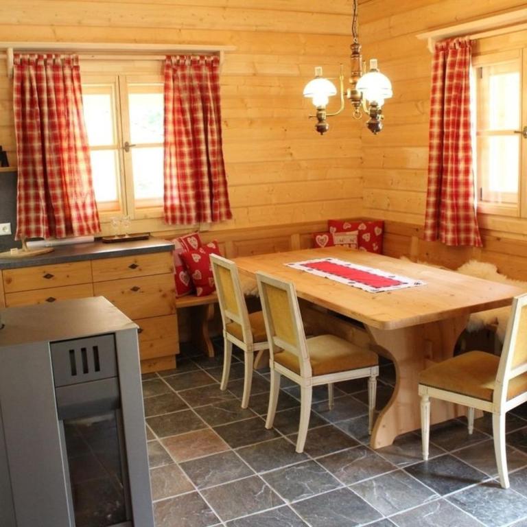 Schlosswirt Chalet II - Ferienhaus - 12