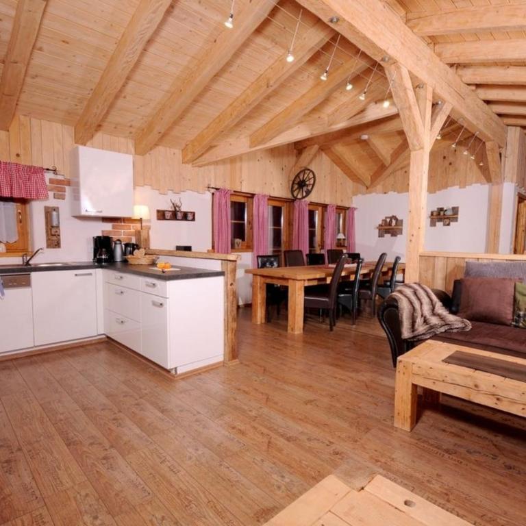 Almchalet Schneeberg - Ferienhaus - 8