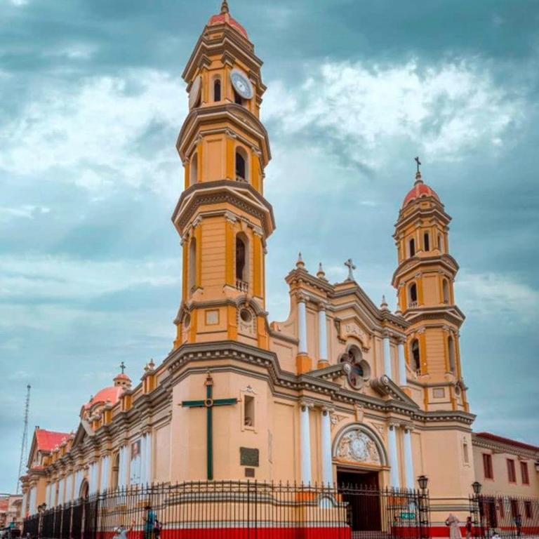 Apartamento de lujo en Piura - Apartamento de 3 dormitorios Premium - 7