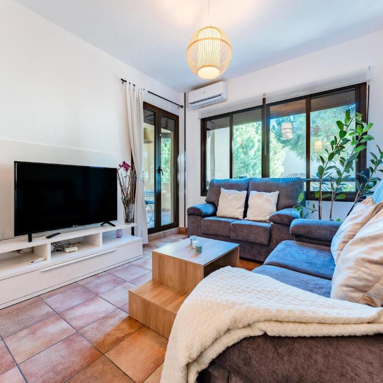 Apartment near Benalmádena s golden beaches - Two-Bedroom Apartment - 6