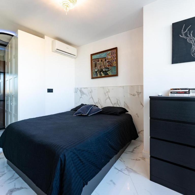 Renovated apartment in Torremolinos - Apartamento de 1 dormitorio - 2