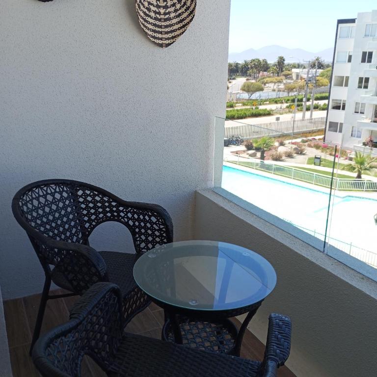 Jardines del Pacifico - Three-Bedroom Apartment - 12