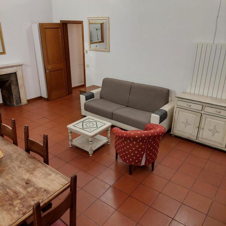 A stone's throw from the Duomo - Appartamento con 2 Camere da Letto - 3