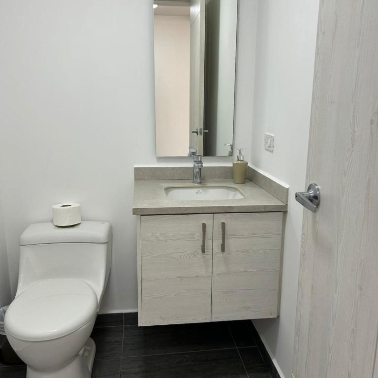 Beautiful suite in the heart of Quito - One-Bedroom Apartment - 44