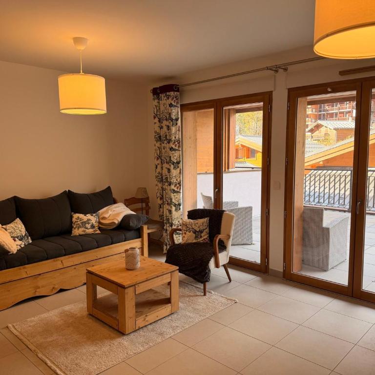 Appartement cozy avec grande terrasse et casier à skis - FR-1-464-256 - Apartment - 1