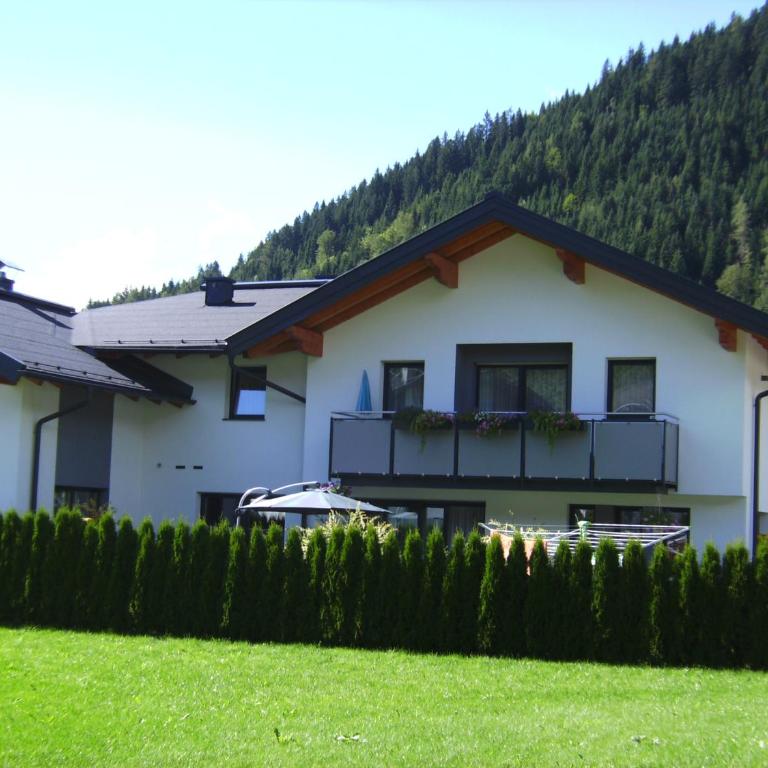 Landhaus Marina - Apartment mit 2 Schlafzimmern und Balkon - 1