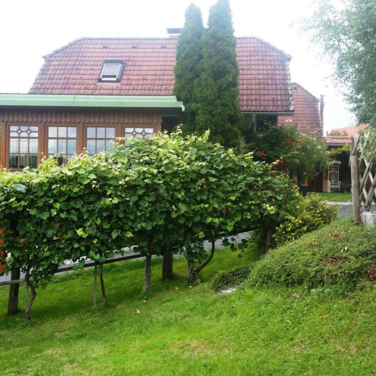 Ferienwohnungen Soravia - Apartment mit 2 Schlafzimmern und Balkon - 16