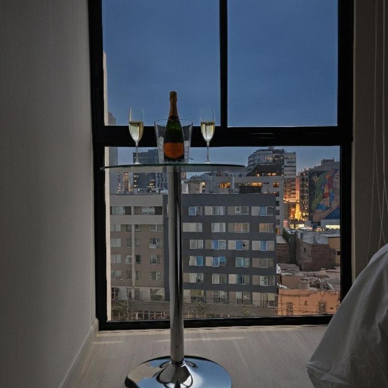 Apartment suite in the heart of Miraflores! walk to Kennedy - One-Bedroom Apartment - 14