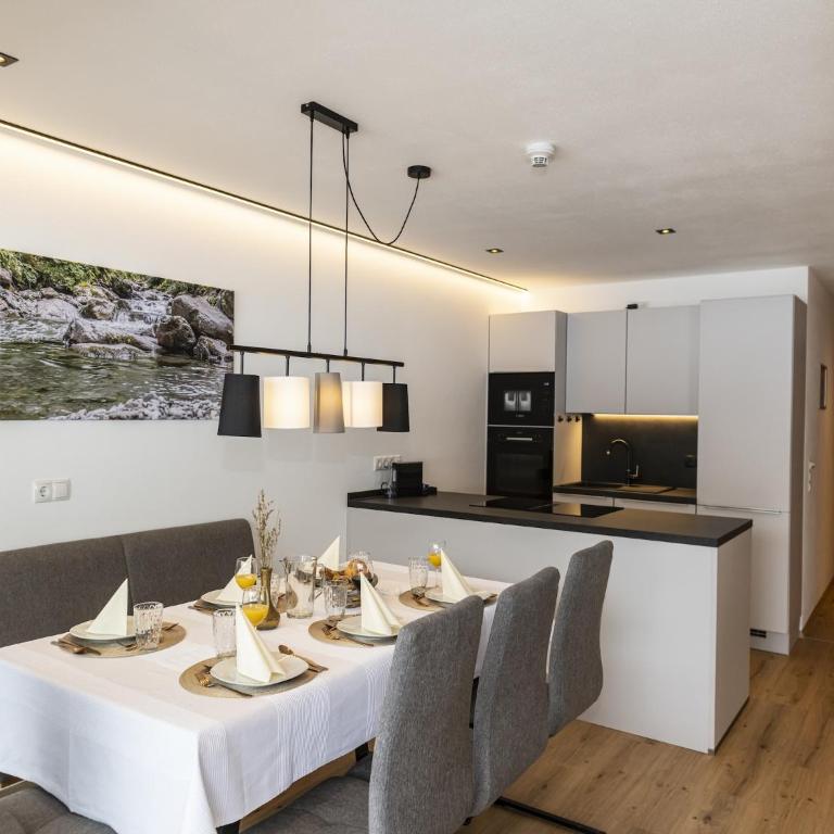 Alpine apartment with view & garden - Ferienhaus mit 3 Schlafzimmern - 9