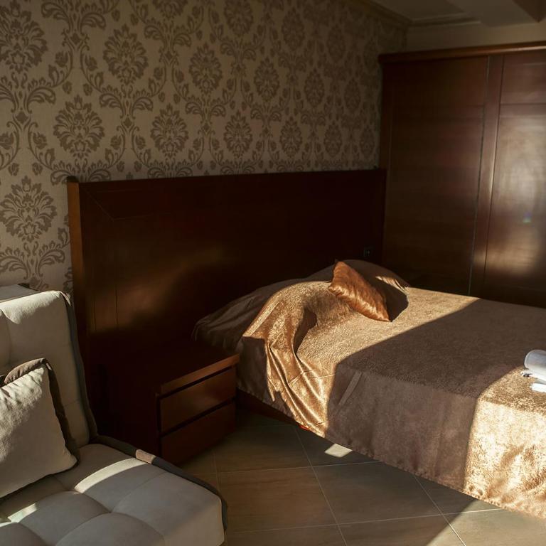 Hotel Velkom - Trokrevetna Soba s Terasom i Pogledom na More - 13