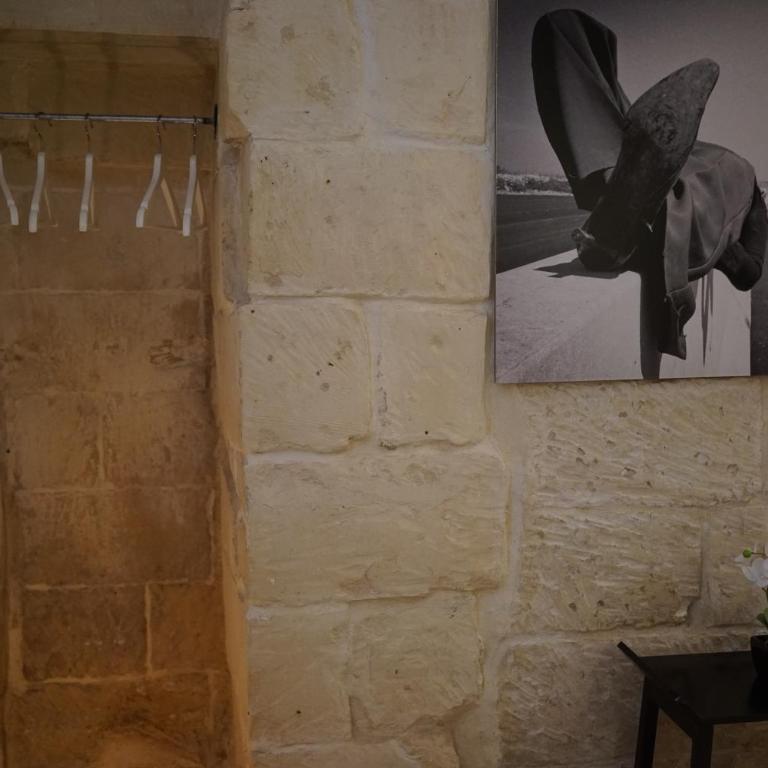 White Suite B&B - Camera Matrimoniale Basic - 10