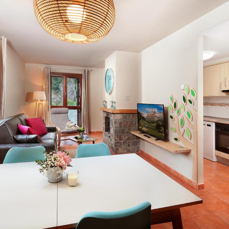 PirineosNature Apartments - Appartement 2 Chambres - 1