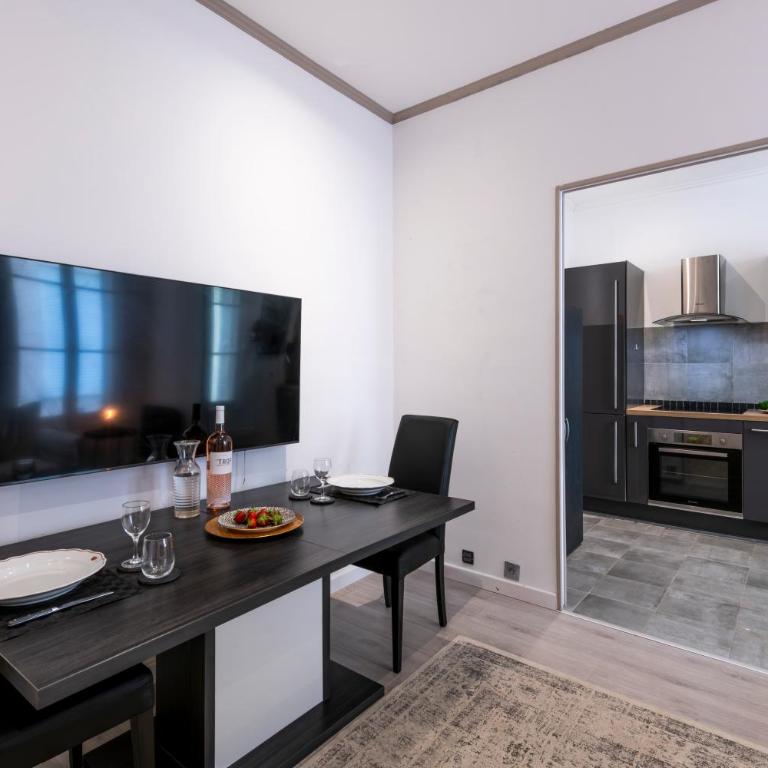 Modern Apartment - Monaco border - Appartamento con 2 Camere da Letto - 32